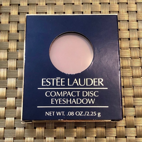 Estēe Lauder Compact Disc Eyeshadow, Natural 2.1 - Picture 4 of 6